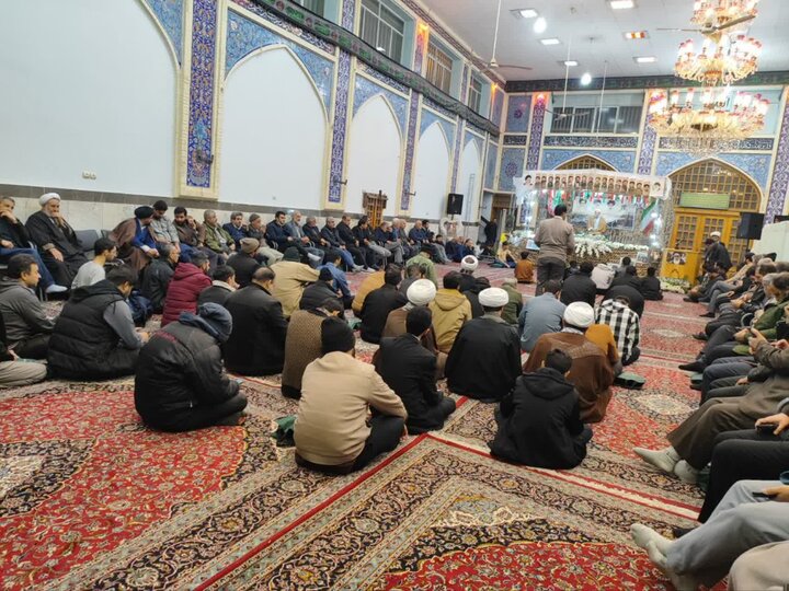 تصاویر/ یادواره شهدای روحانی عملیات کربلای ۴ در کاشان