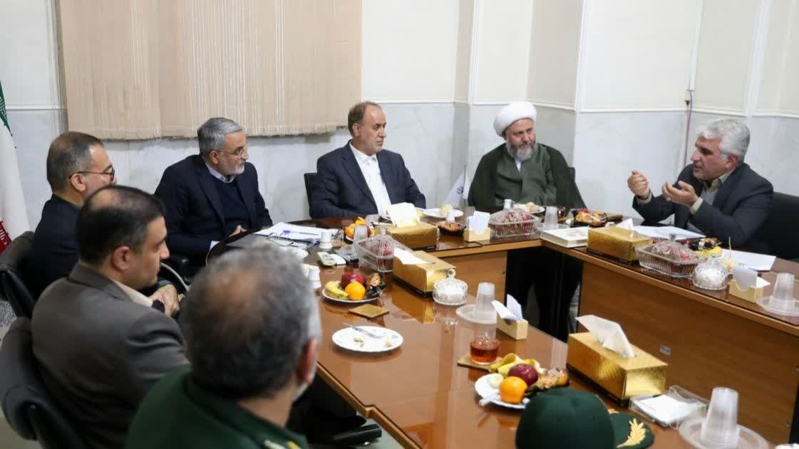 بررسی اولویت‌های توسعه‌ای شهرستان آران و بیدگل با حضور نایب‌رئیس مجلس +تصاویر