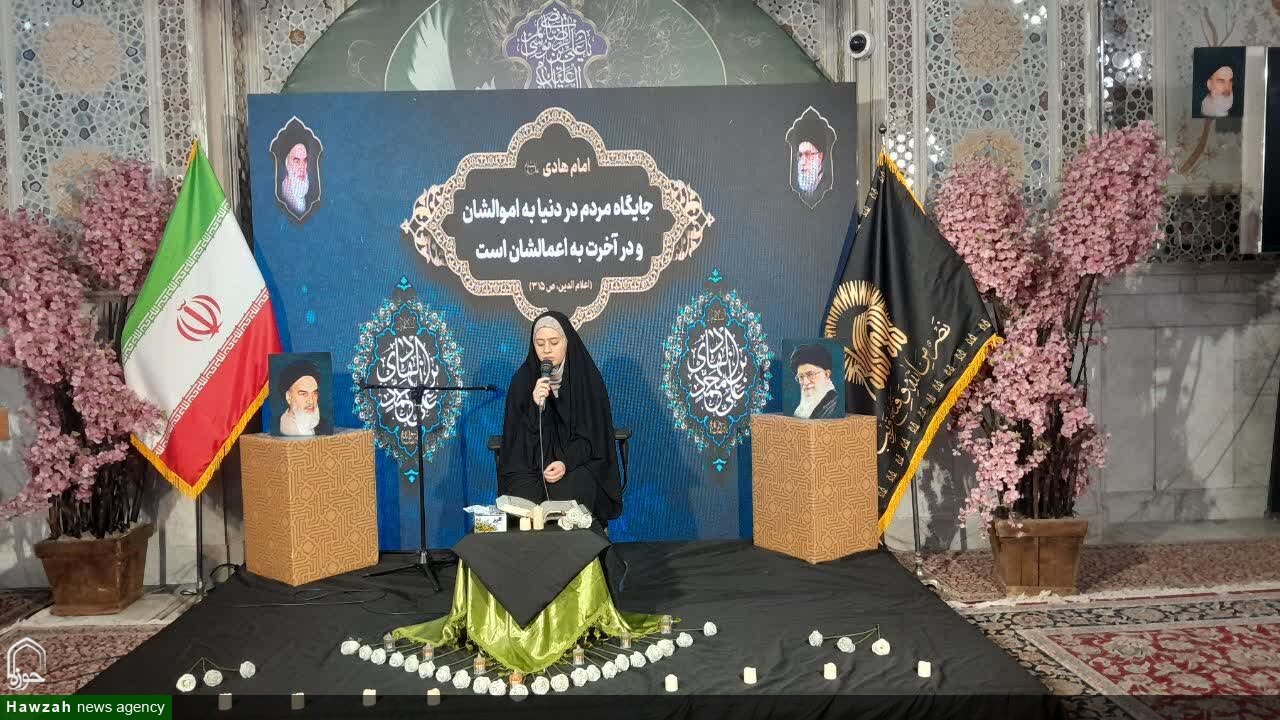 بانوان غیرایرانی در شام شهادت امام هادی(ع) در حرم امام رضا(ع) به سوگ نشستند