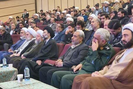 نخستین اجلاسیه راهبردی اعتکاف کاشان برگزار شد+تصاویر