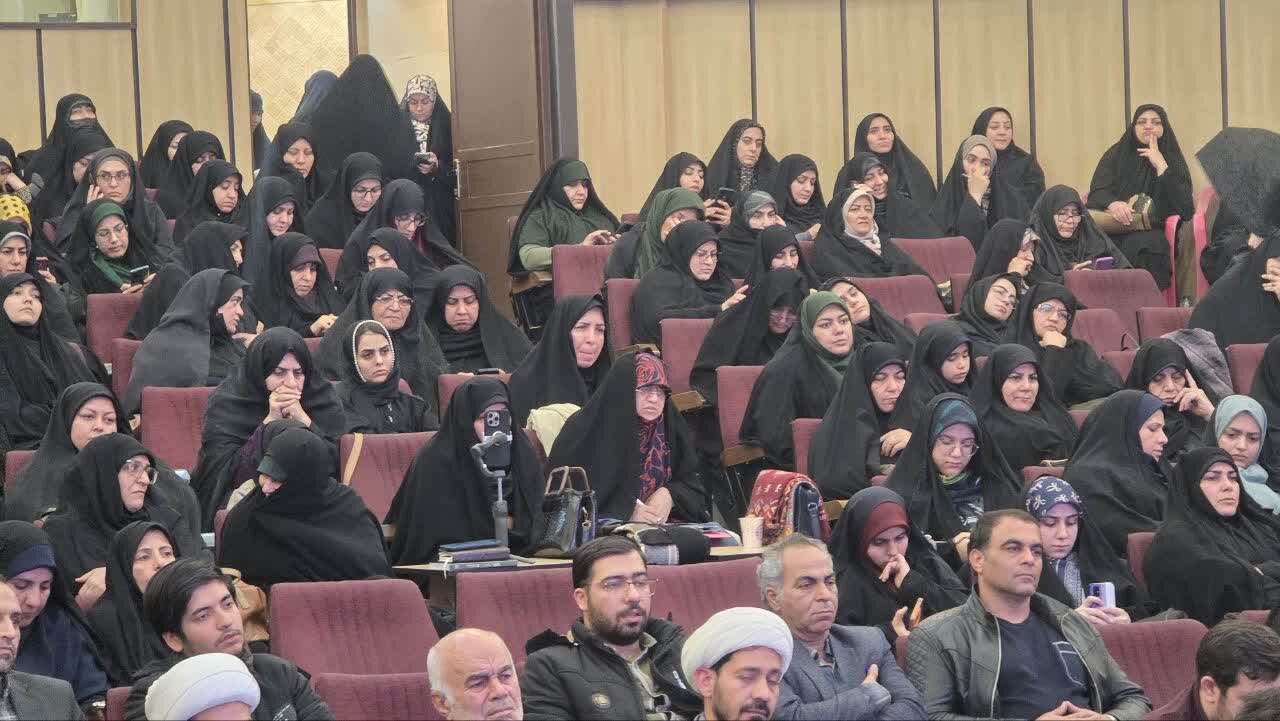 نخستین اجلاسیه راهبردی اعتکاف کاشان برگزار شد+تصاویر