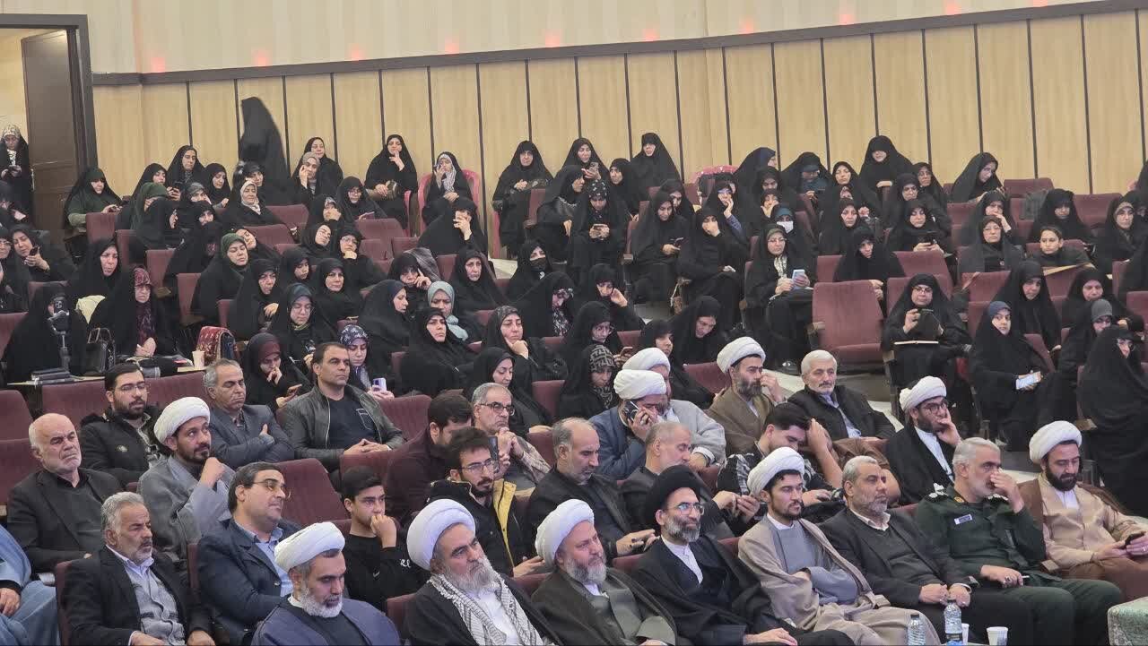 نخستین اجلاسیه راهبردی اعتکاف کاشان برگزار شد+تصاویر