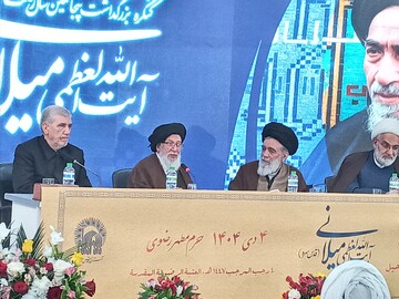 آیت‌الله میلانی مرجعی کم‌نظیر در علم، تبلیغ و مبارزه با انحرافات دینی بود