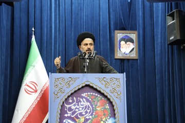 سردرگمی و رفتارهای متناقض، نشانه افول قدرت آمریکا است