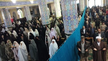 تصاویر/ اقامه نماز عبادی سیاسی جمعه کوهبنان