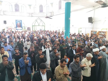 تصاویر/ اقامه نماز جمعه ریگان