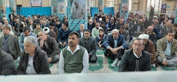 تصاویر/ اقامه نماز جمعه شهر انار