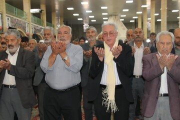 تصاویر/ اقامه نماز جمعه شهر پاریز