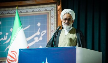 تصاویر/ اقامه نماز جمعه شهر سیرجان