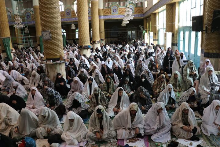 تصاویر/ نماز عبادی سیاسی جمع در قرچک