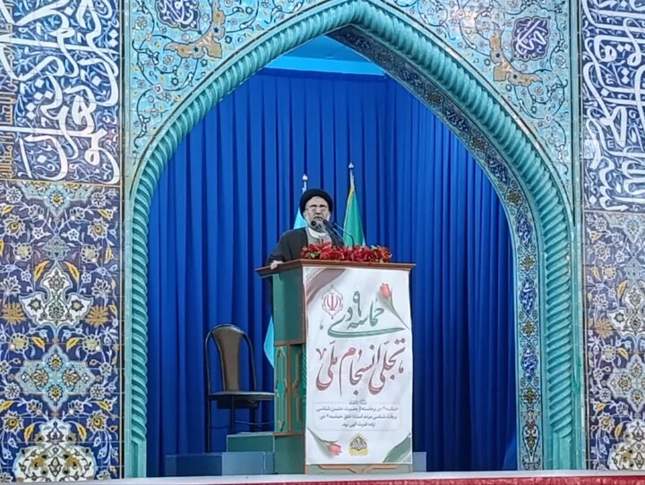 تصاویر/آیین عبادی سیاسی نمازجمعه امروز شهر بوشهر