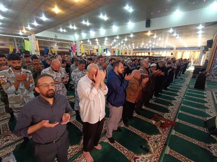 تصاویر/آیین عبادی سیاسی نمازجمعه امروز شهر بوشهر