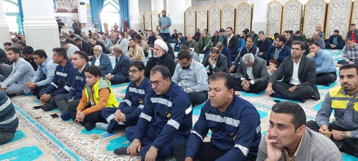 نمازجمعه امروز شهر جم به روایت تصاویر