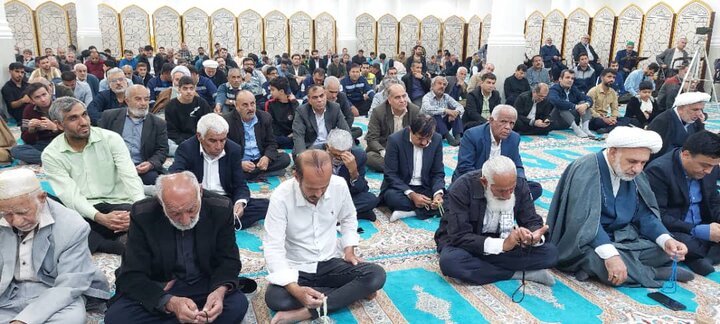 نمازجمعه امروز شهر جم به روایت تصاویر