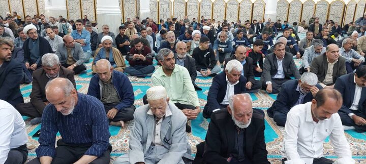 نمازجمعه امروز شهر جم به روایت تصاویر