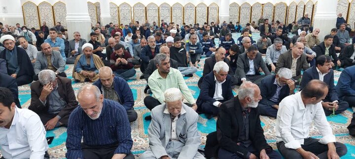 نمازجمعه امروز شهر جم به روایت تصاویر