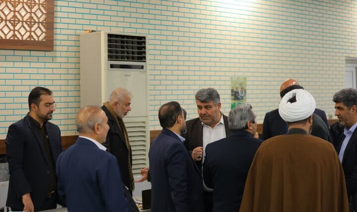 تصاویر/ نماز عبادی سیاسی جمعه در ساوجبلاغ