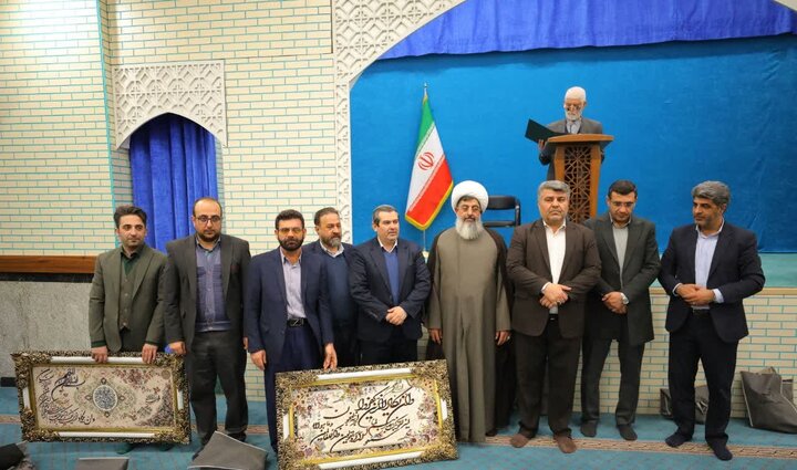 تصاویر/ نماز عبادی سیاسی جمعه در ساوجبلاغ