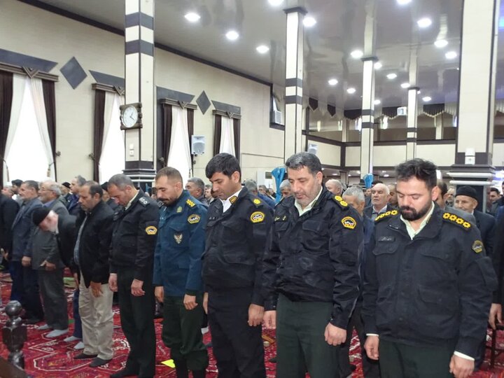 تصاویر/ آیین عبادی سیاسی نماز جمعه چهاربرج