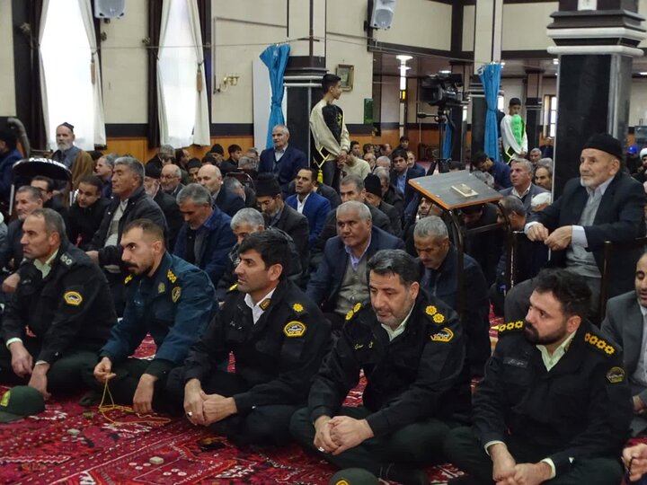 تصاویر/ آیین عبادی سیاسی نماز جمعه چهاربرج