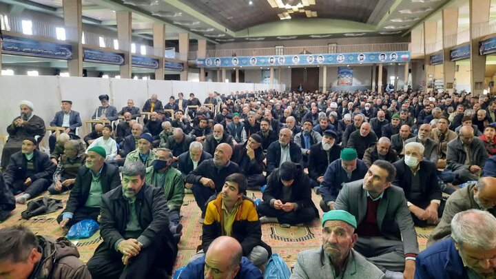 تصاویر/اقامه نماز عبادی سیاسی جمعه در خمین