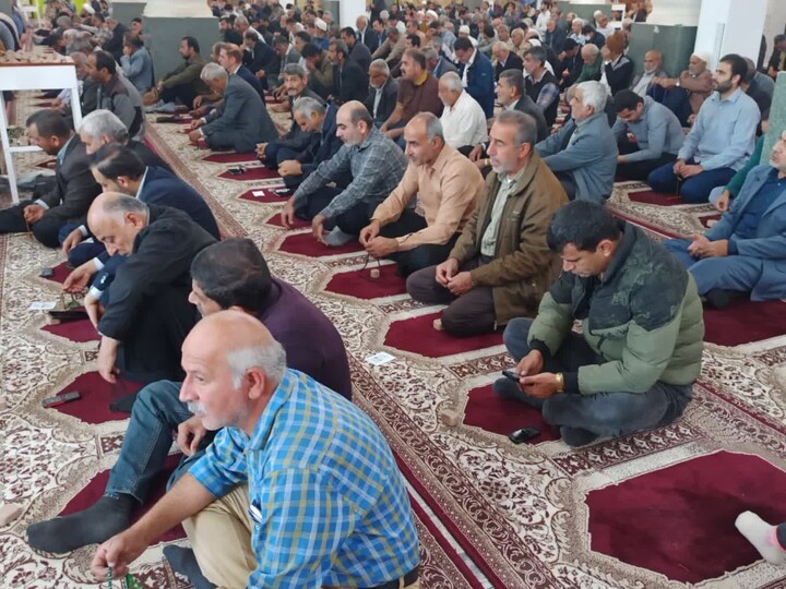 نماز جمعه برازجان به روایت تصویر