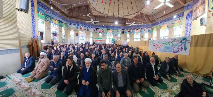 تصاویر/ نماز عبادی سیاسی جمعه نطنز