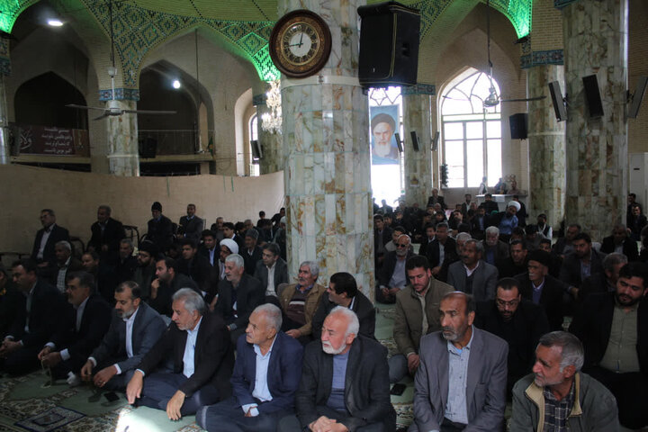 تصاویر/ برگزاری نماز جمعه شهرستان خاتم