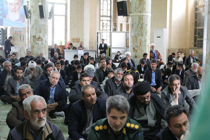 تصاویر/ برگزاری نماز جمعه شهرستان خاتم