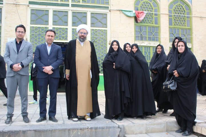 تصاویر/ برگزاری نماز جمعه شهرستان خاتم