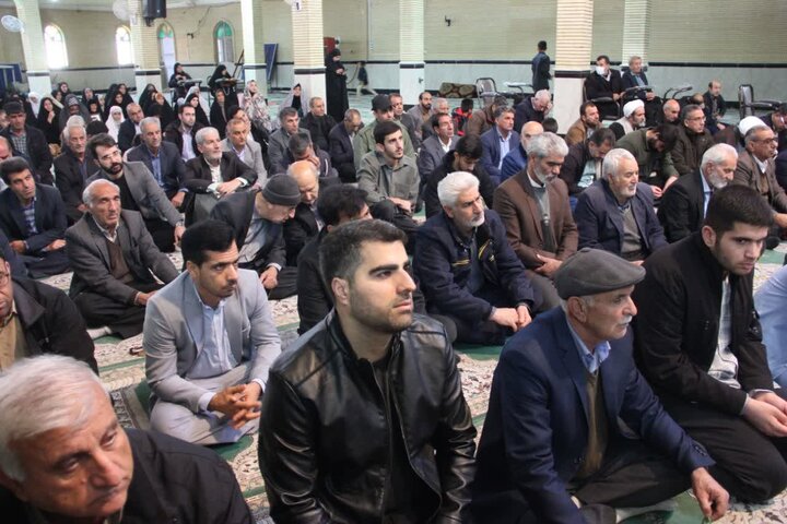 تصاویر/ آیین عبادی سیاسی نماز جمعه در شهرستان چرداول