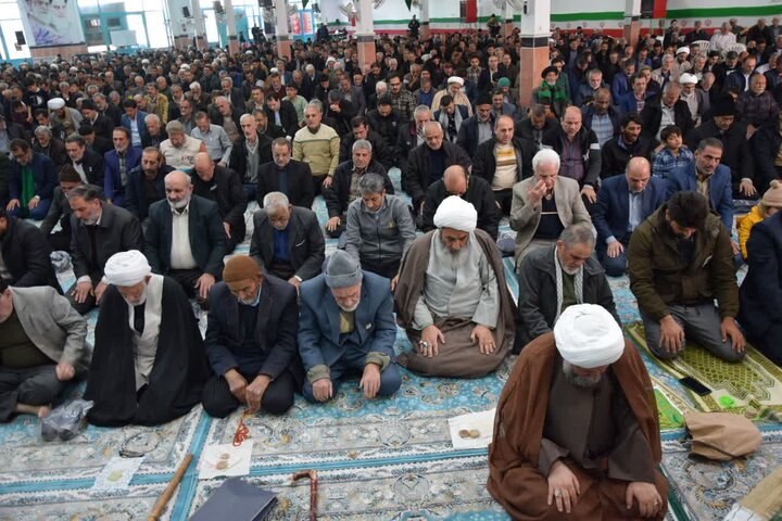 تصاویر/ نماز عبادی سیاسی جمعه آران وبیدگل