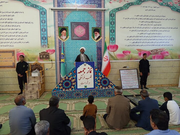 تصاویر/ اقامه نماز جمعه بخش اسماعیلی