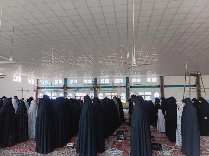 تصاویر/ اقامه نماز جمعه شهر صفائیه