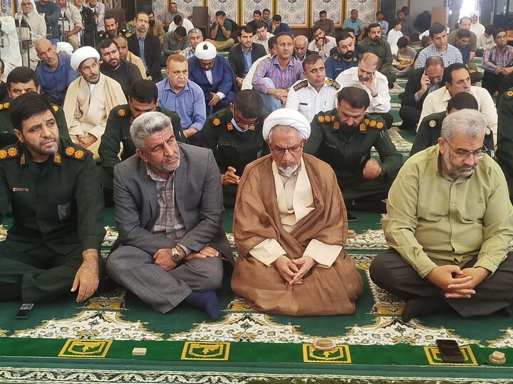 نمازجمعه شهر عسلویه به روایت تصاویر