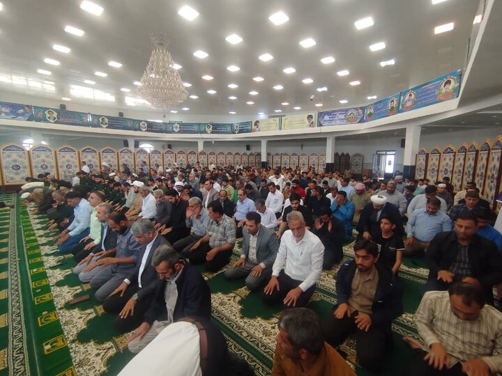 نمازجمعه شهر عسلویه به روایت تصاویر