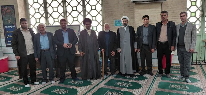 تصاویر/ اقامه نماز جمعه شهر انار