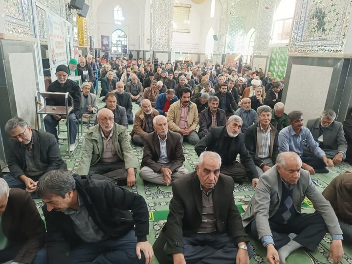 تصاویر/ اقامه نماز جمعه شهر بردسیر