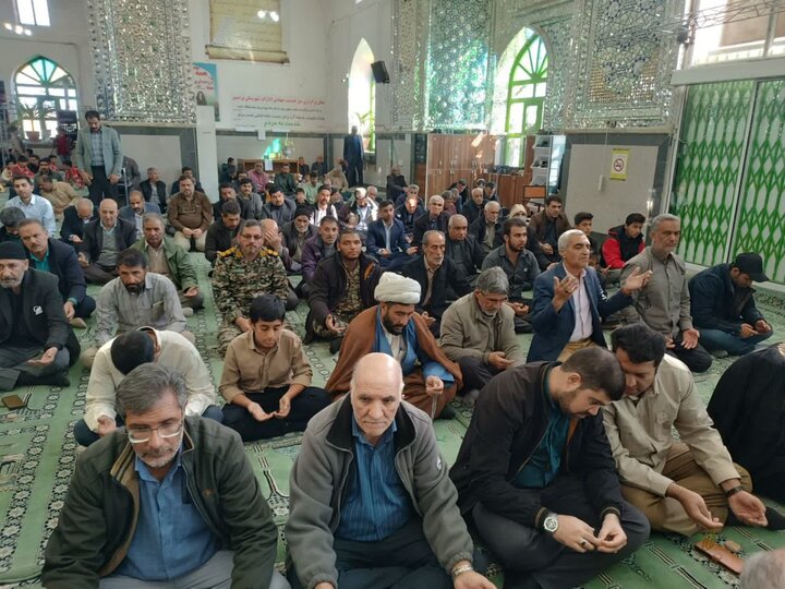 تصاویر/ اقامه نماز جمعه شهر بردسیر