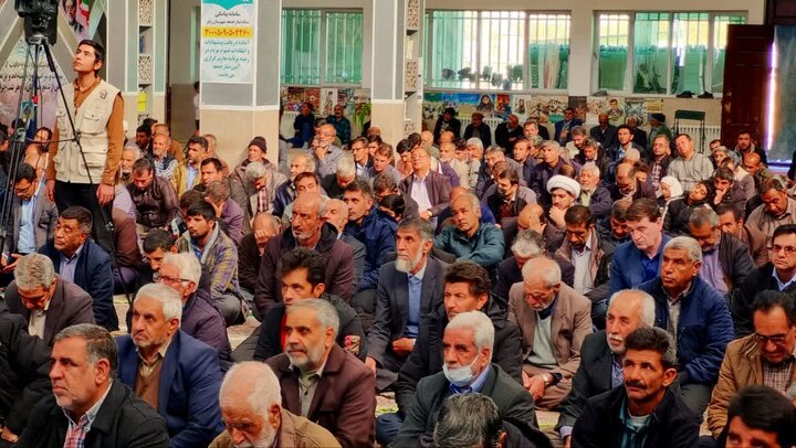 تصاویر/ اقامه نماز جمعه شهر رابر