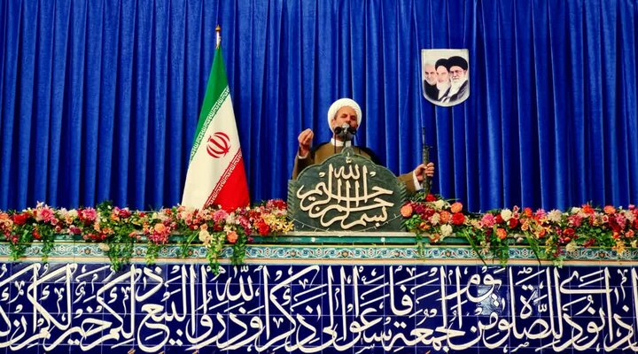 تصاویر/ اقامه نماز جمعه شهر رابر