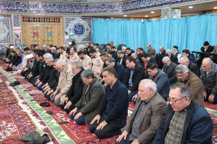 تصاویر/ نماز عبادی سیاسی جمعه جلفا