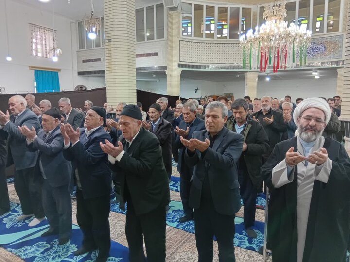 تصاویر/ نماز عبادی سیاسی جمعه لیلان