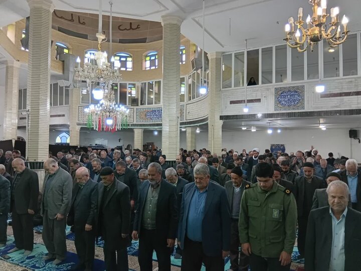 تصاویر/ نماز عبادی سیاسی جمعه لیلان