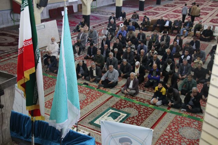 تصاویر/ اقامه نماز جمعه شهر پاریز