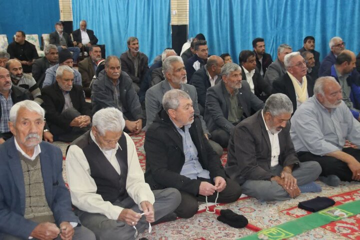 تصاویر/ اقامه نماز جمعه شهر پاریز