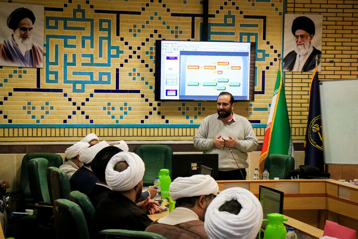 تصاویر/ اختتامیه کارگاه مهارت های ارتباطی