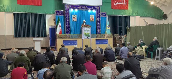 تصاویر/ اقامه نماز جمعه شهر خانوک