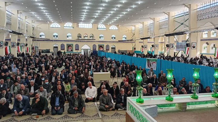 تصاویر/ اقامه نماز جمعه شهربابک