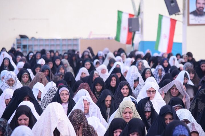 تصاویر/ اقامه نماز جمعه شهربابک